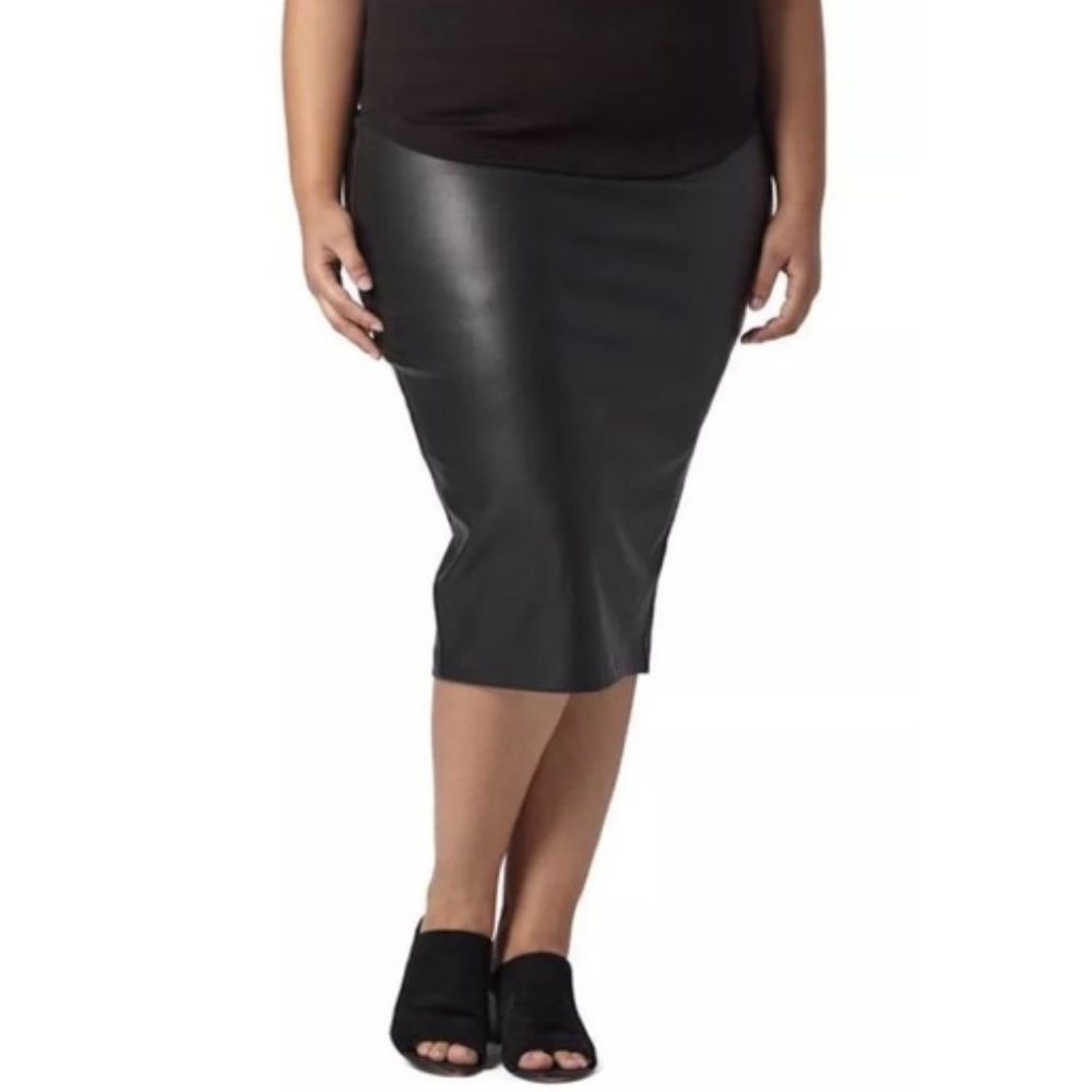 Universal Standard Leatherette Sillaro Skirt-NWT-Size 18